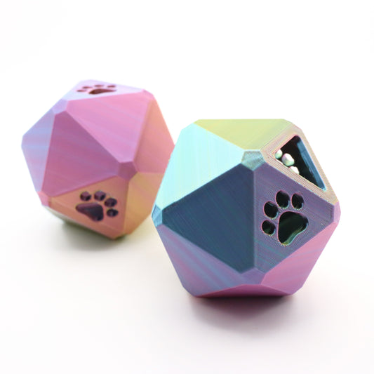 Treat Dispenser Ball - Silky Shine